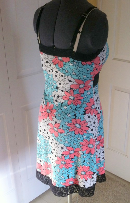 Slip: back view, with lace.