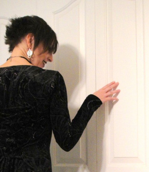 Back, with lacing you can almost see if you squint real hard.